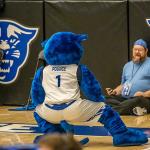 Pounce poses for game photographer